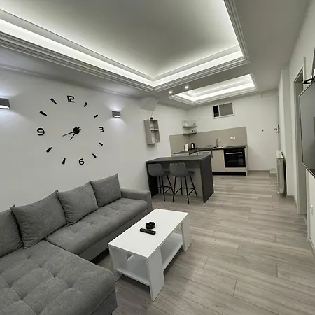 Apartman Blanco شقة *