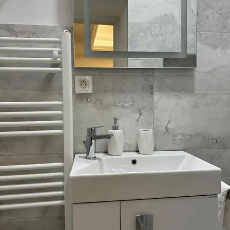 Apartman Blanco شقة *